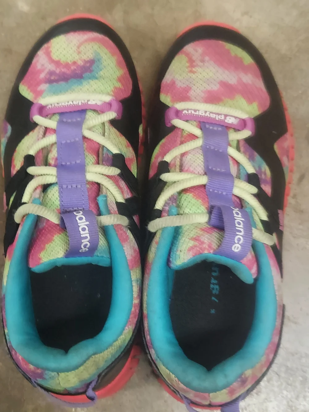 New Balance Kids Size 2.5 Tie-Dye Pink & Teal Athletic Shoes